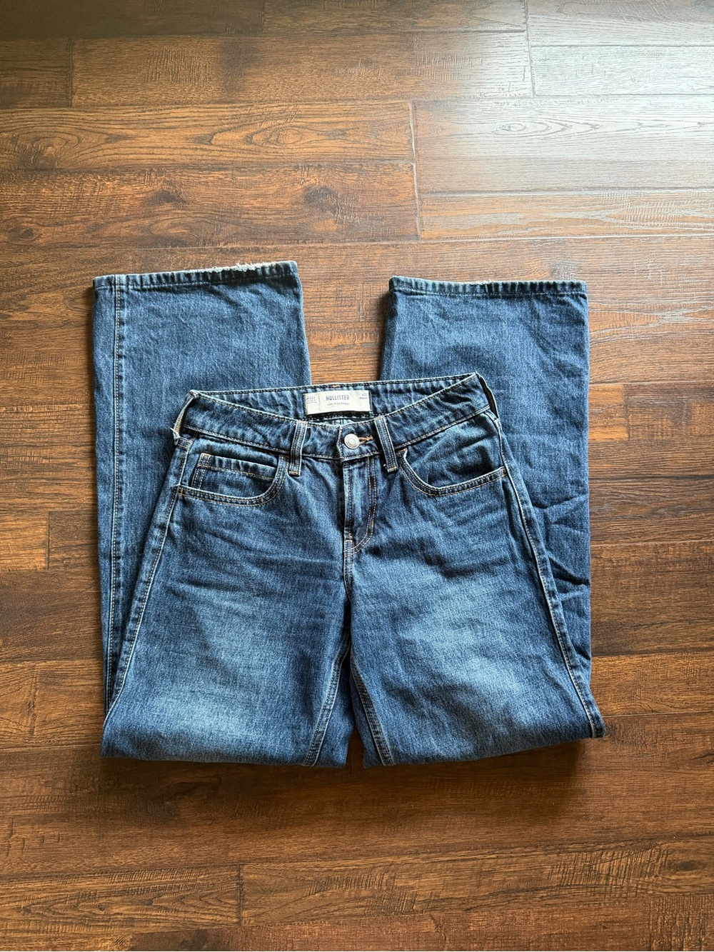 Hollister Low-Rise Baggy Dark Blue Denim Jeans Size 23 000 Regular